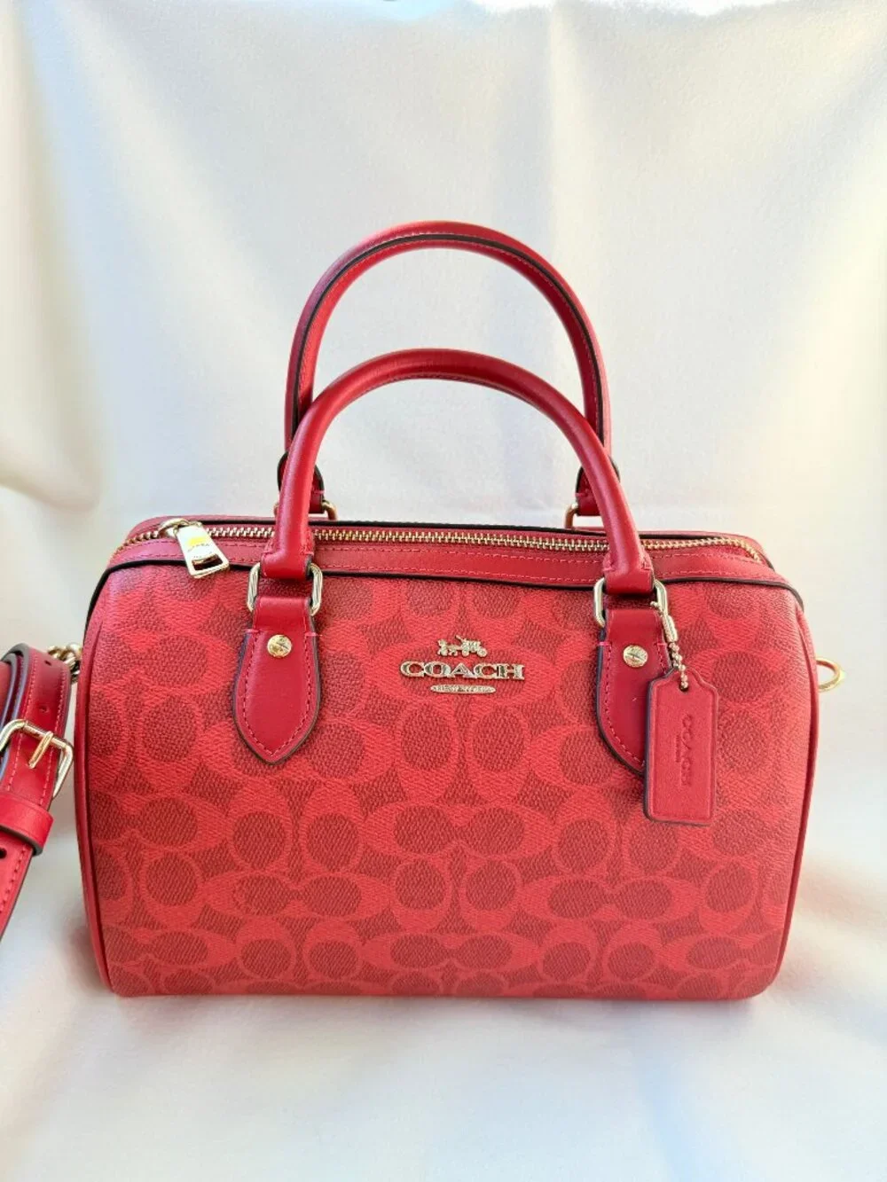 coach Rowan Satchel Bag In Signature Canvas cey39